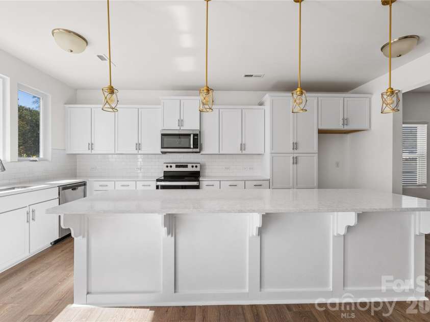723 Yorkshire Drive, Albemarle, NC 28001.  MLS# CAR4314310, YatesRealty ID 5855. 