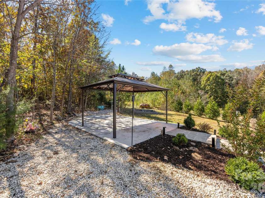 723 Yorkshire Drive, Albemarle, NC 28001.  MLS# CAR4314310, YatesRealty ID 5855. 