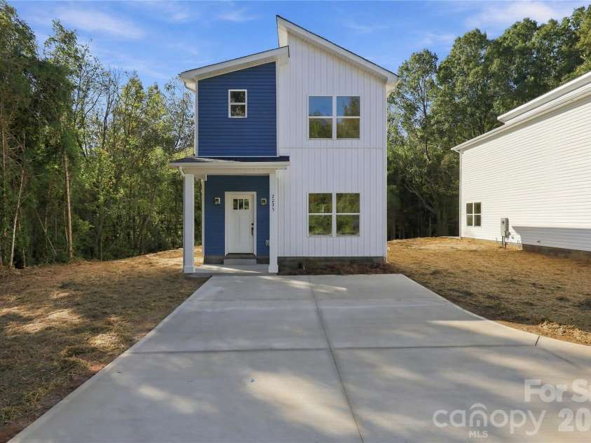 2275 Jake Alexander Boulevard, Salisbury, NC 28146.  MLS# CAR4421580, YatesRealty ID 58557. 