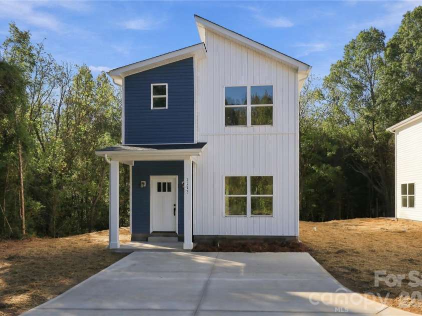 2275 Jake Alexander Boulevard, Salisbury, NC 28146.  MLS# CAR4421580, YatesRealty ID 58557. 