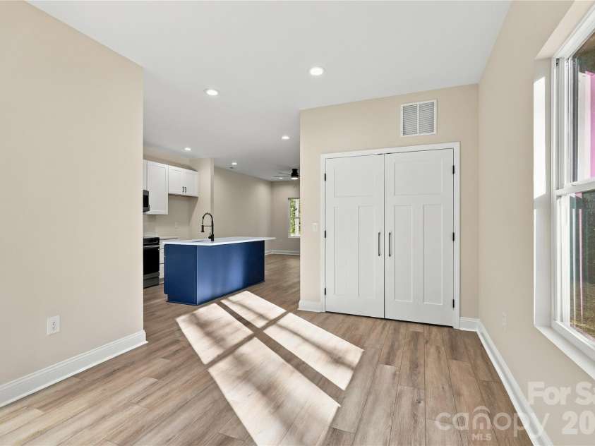 2275 Jake Alexander Boulevard, Salisbury, NC 28146.  MLS# CAR4421580, YatesRealty ID 58557. 