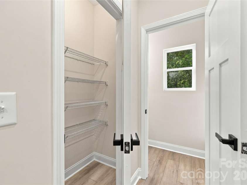 2275 Jake Alexander Boulevard, Salisbury, NC 28146.  MLS# CAR4421580, YatesRealty ID 58557. 
