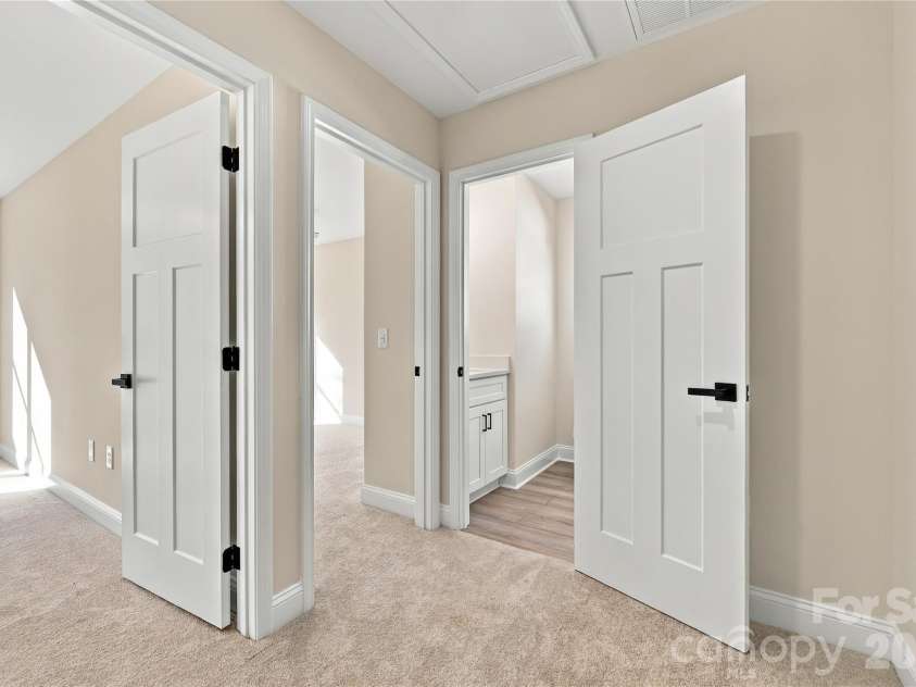 2275 Jake Alexander Boulevard, Salisbury, NC 28146.  MLS# CAR4421580, YatesRealty ID 58557. 