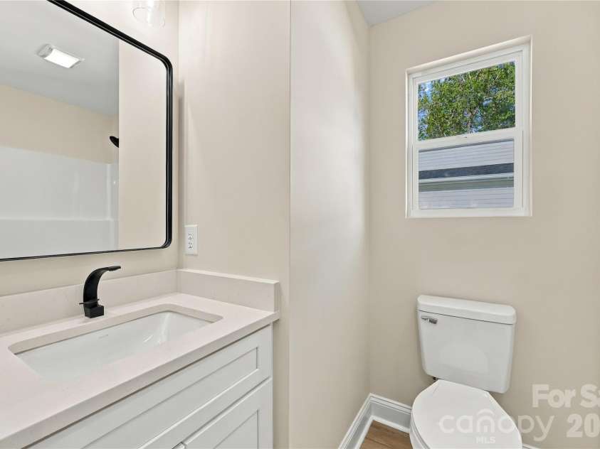 2275 Jake Alexander Boulevard, Salisbury, NC 28146.  MLS# CAR4421580, YatesRealty ID 58557. 