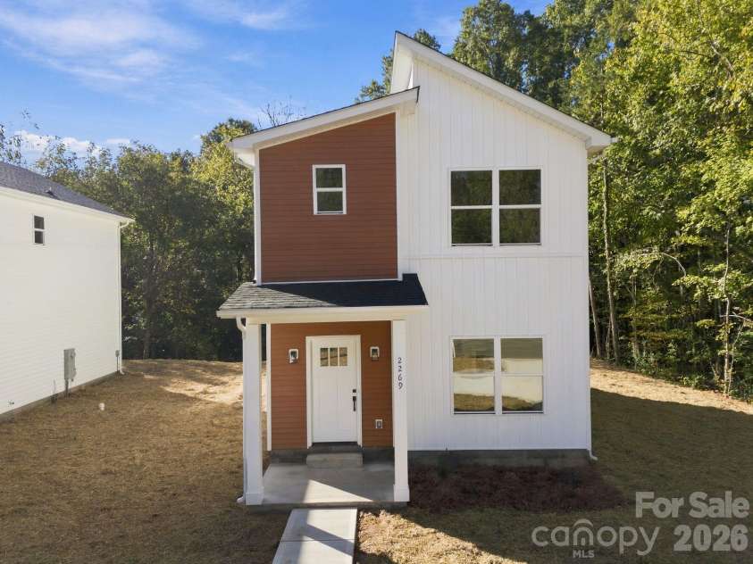 2269 Jake Alexander Boulevard, Salisbury, NC 28146.  MLS# CAR4421582, YatesRealty ID 58558. 