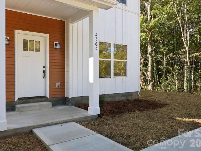2269 Jake Alexander Boulevard, Salisbury, NC 28146.  MLS# CAR4421582, YatesRealty ID 58558. 