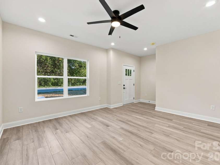 2269 Jake Alexander Boulevard, Salisbury, NC 28146.  MLS# CAR4421582, YatesRealty ID 58558. 