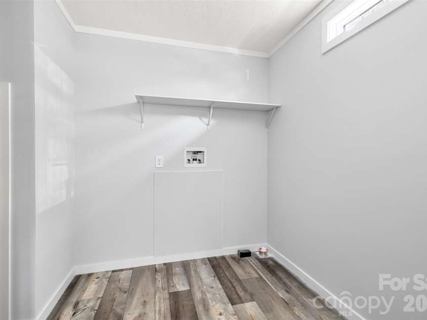 1743 Beaker Road, Heath Springs, SC 29058.  MLS# CAR4437647, YatesRealty ID 58563. Laundry