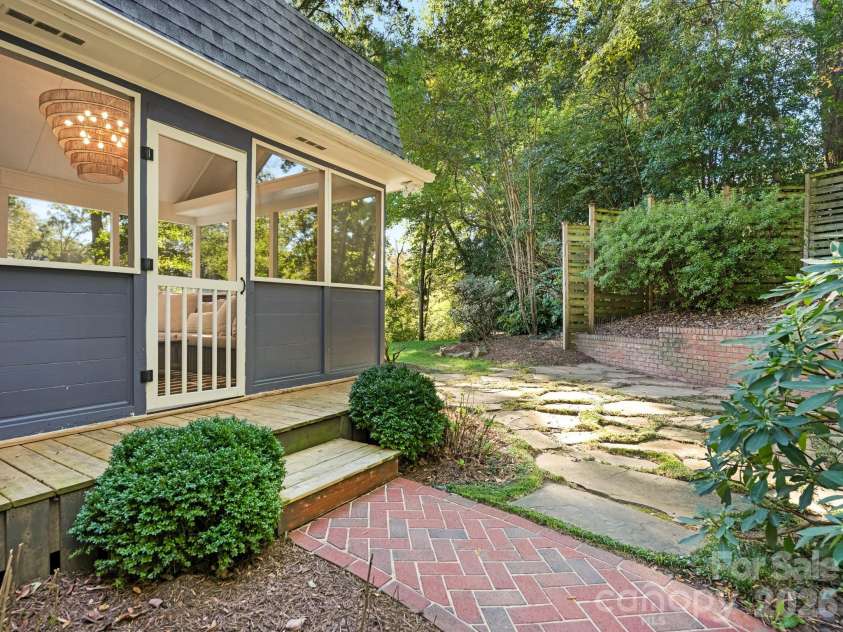 424 Whitestone Road, Charlotte, NC 28270.  MLS# CAR4437049, YatesRealty ID 58565. 