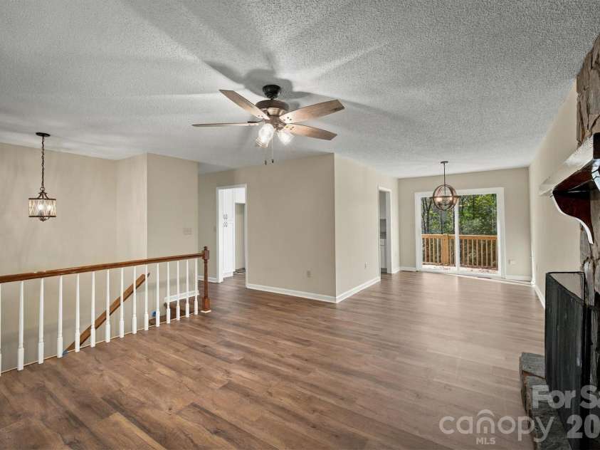 306 New Orleans Boulevard, Morganton, NC 28655.  MLS# CAR4432848, YatesRealty ID 58567. 
