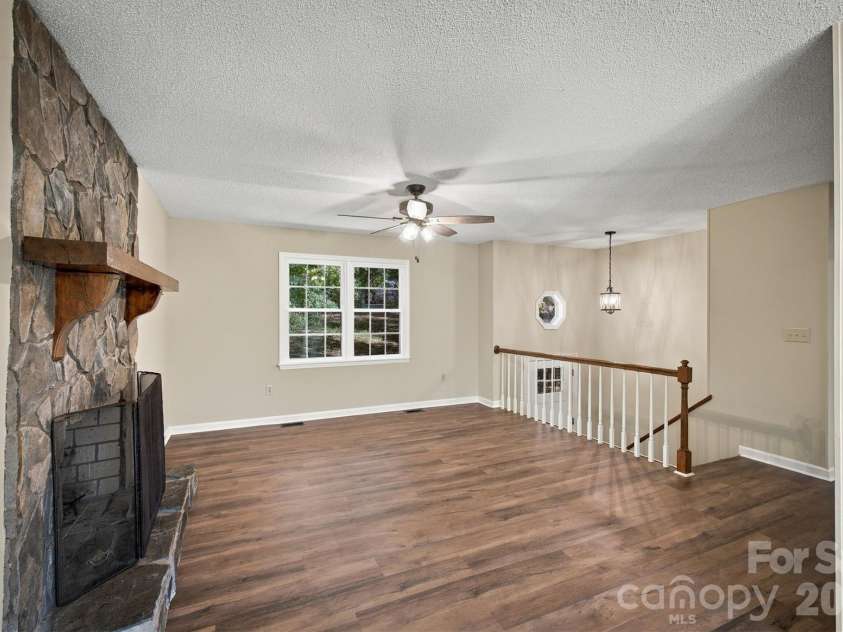 306 New Orleans Boulevard, Morganton, NC 28655.  MLS# CAR4432848, YatesRealty ID 58567. 