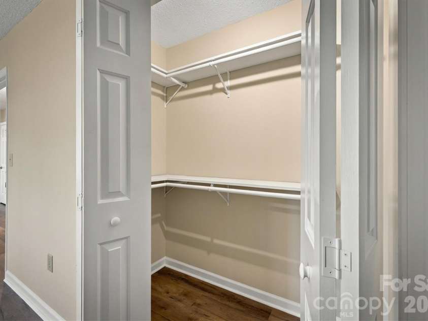 306 New Orleans Boulevard, Morganton, NC 28655.  MLS# CAR4432848, YatesRealty ID 58567. 