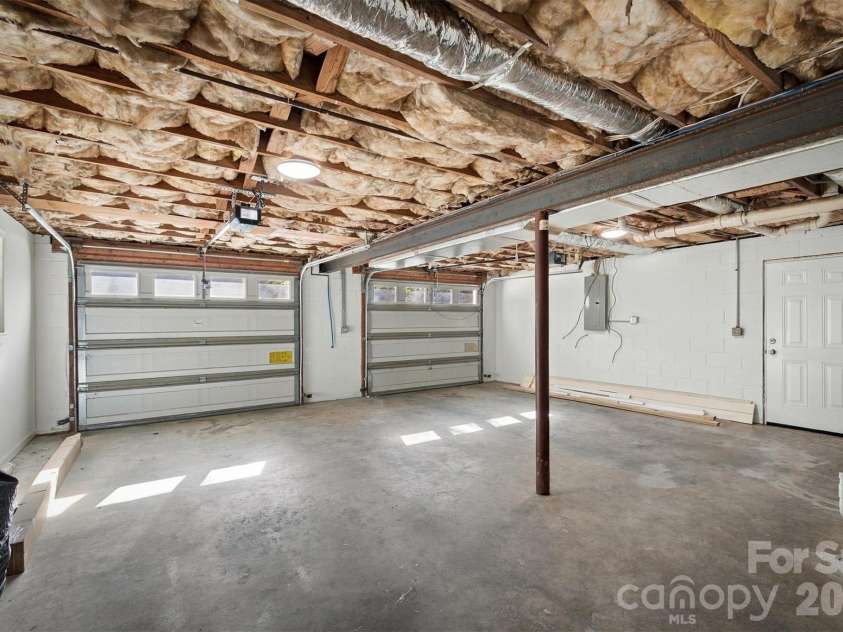 306 New Orleans Boulevard, Morganton, NC 28655.  MLS# CAR4432848, YatesRealty ID 58567. 