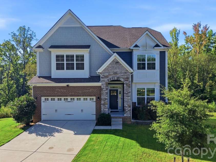 4603 Monument Valley Drive, Indian Land, SC 29707.  MLS# CAR4433542, YatesRealty ID 58574. 
