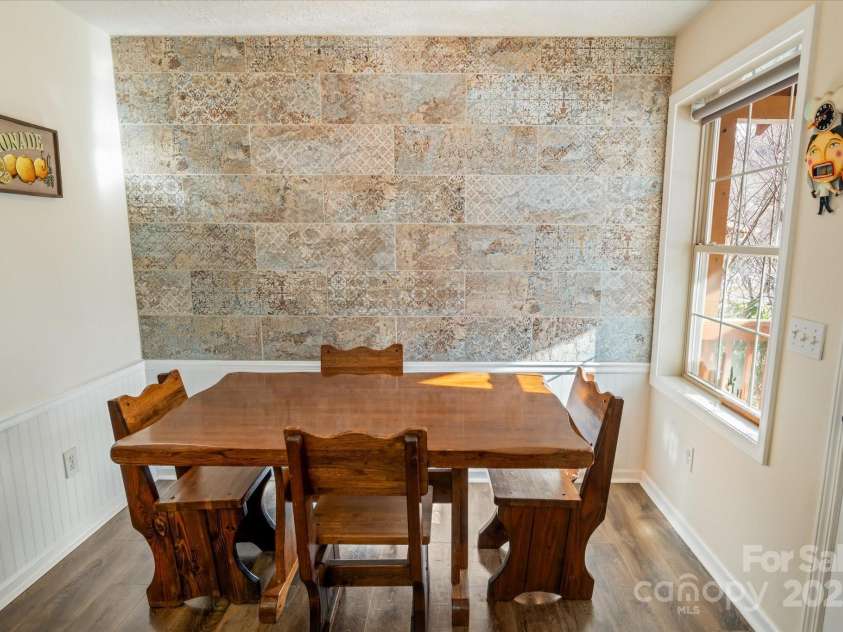 284 Caldwell Drive, Maggie Valley, NC 28751.  MLS# CAR4218982, YatesRealty ID 5858. Main Floor Dining Area