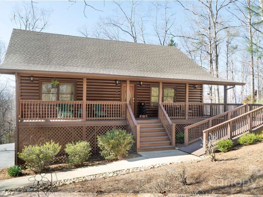 215 Outback Trail, Nebo, NC 28761.  MLS# CAR4235221, YatesRealty ID 5859. 