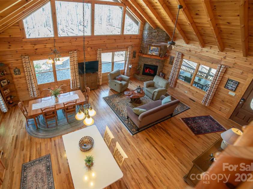 215 Outback Trail, Nebo, NC 28761.  MLS# CAR4235221, YatesRealty ID 5859. 