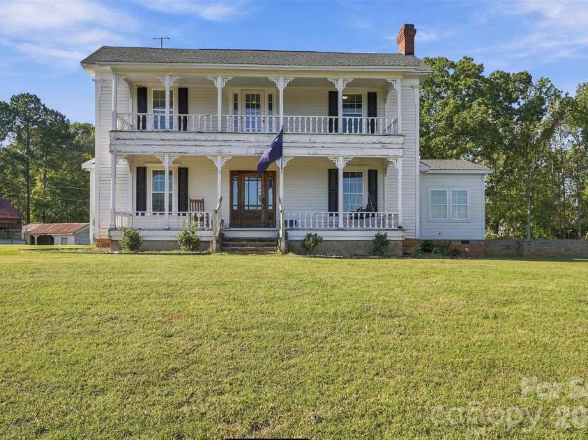 3098 Irene Bridge Highway, Hickory Grove, SC 29717.  MLS# CAR4434069, YatesRealty ID 58596. 