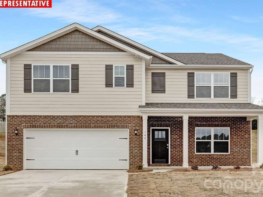15027 Murrelet Way, Charlotte, NC 28215.  MLS# CAR4437800, YatesRealty ID 58597. 