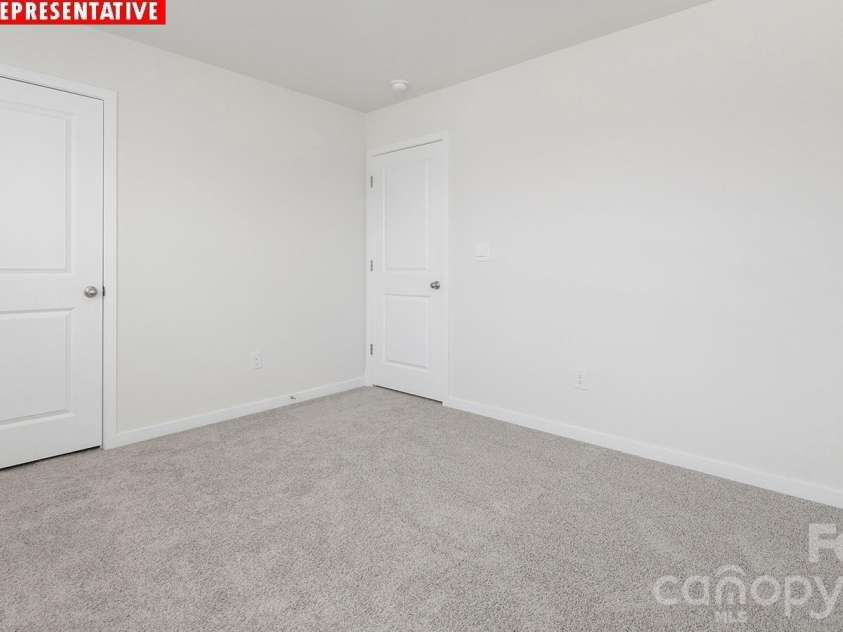15027 Murrelet Way, Charlotte, NC 28215.  MLS# CAR4437800, YatesRealty ID 58597. 