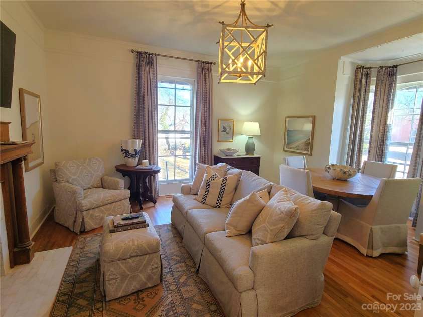 902 Ashe Avenue, Newton, NC 28658.  MLS# CAR4103600, YatesRealty ID 586. 