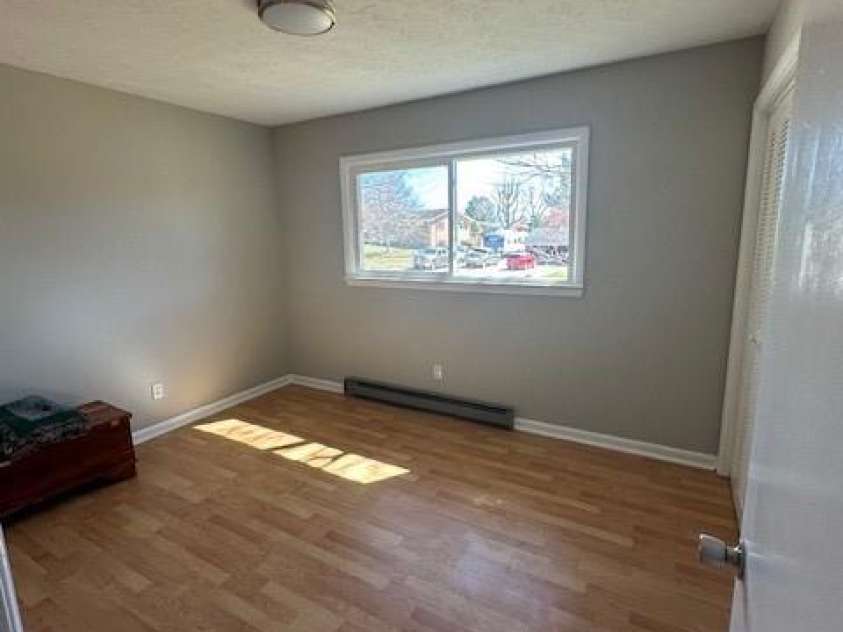 344 Circleview Drive, Shelby, NC 28150.  MLS# CAR4325389, YatesRealty ID 5860. Bedroom