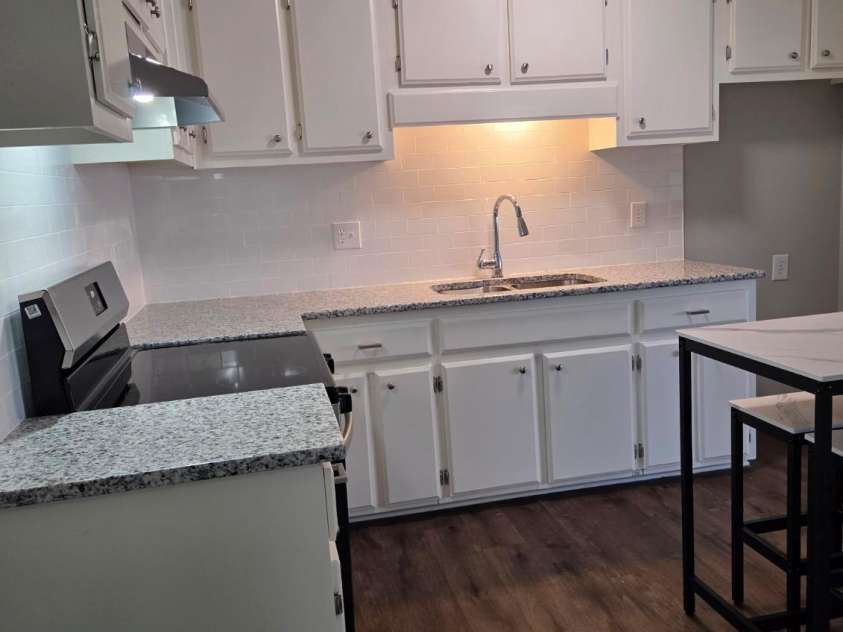 610 Margrace Road, Kings Mountain, NC 28086.  MLS# CAR4437655, YatesRealty ID 58606. 