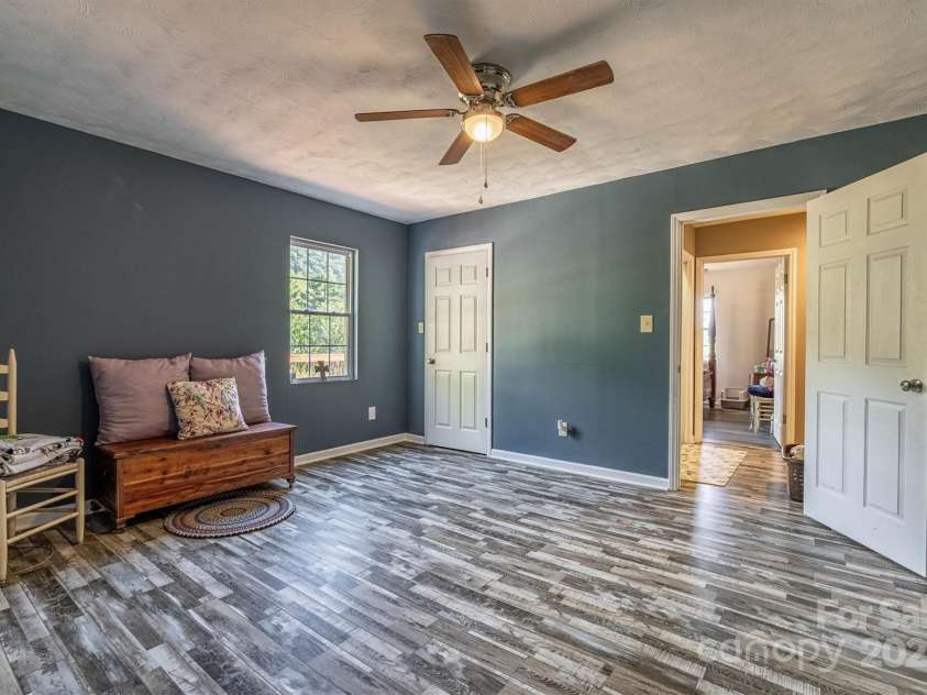 5933 Nubbin Creek Road, Lenoir, NC 28645.  MLS# CAR4299119, YatesRealty ID 5861. 