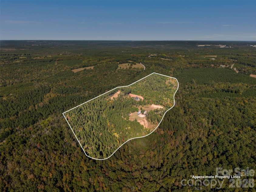 2137 Overbrook Way, Kershaw, SC 29067.  MLS# CAR4437244, YatesRealty ID 58614. 