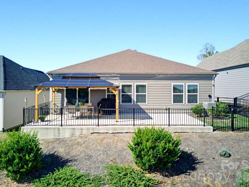 3524 Tully Avenue, Kannapolis, NC 28081.  MLS# CAR4433398, YatesRealty ID 58625. 