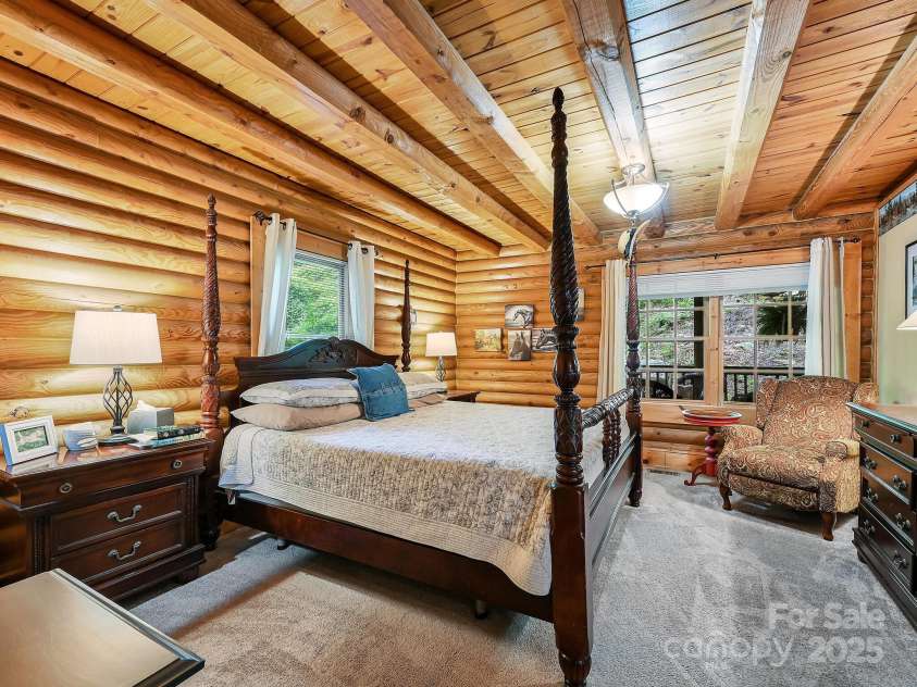 9 Azalea Terrace, Asheville, NC 28803.  MLS# CAR4227191, YatesRealty ID 5863. 