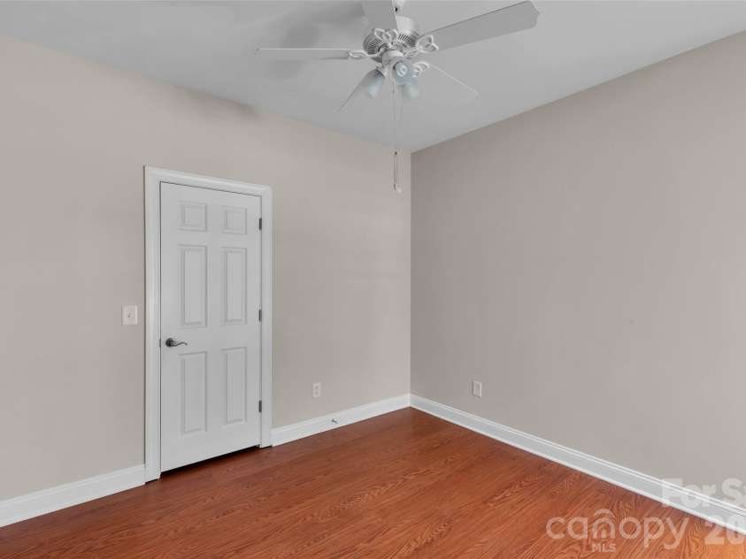 1240 Saint Johns Avenue, Matthews, NC 28104.  MLS# CAR4432333, YatesRealty ID 58630. 3rd Bedroom