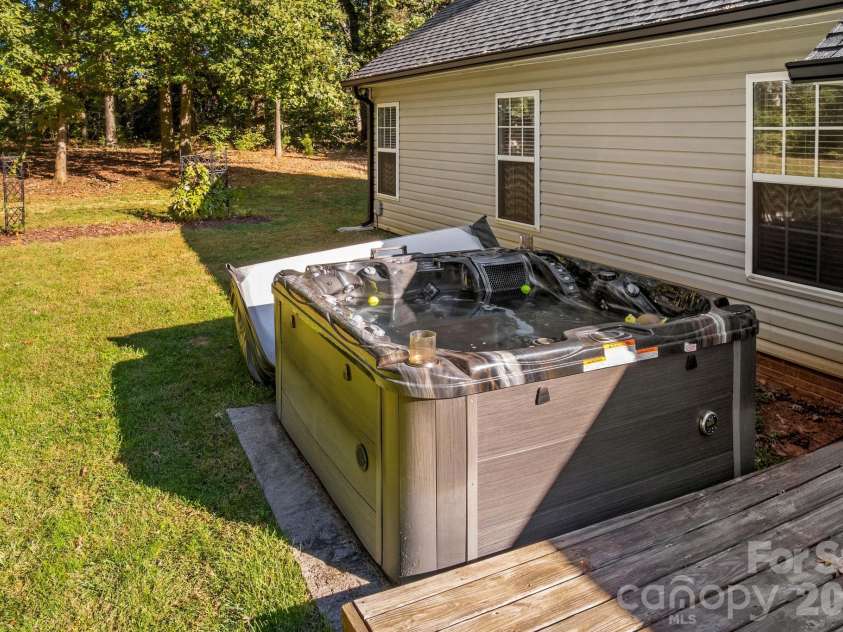 151 Adrian Road, Salisbury, NC 28146.  MLS# CAR4437742, YatesRealty ID 58632. 