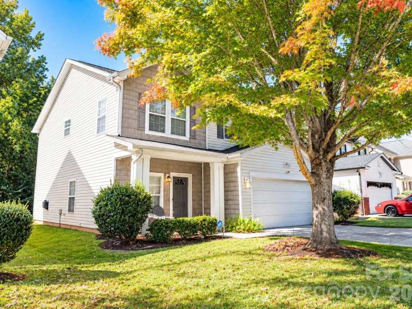 4328 Stone Mountain Drive, Gastonia, NC 28054.  MLS# CAR4437615, YatesRealty ID 58635. 