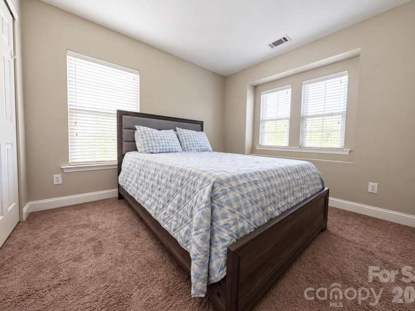 4328 Stone Mountain Drive, Gastonia, NC 28054.  MLS# CAR4437615, YatesRealty ID 58635. 