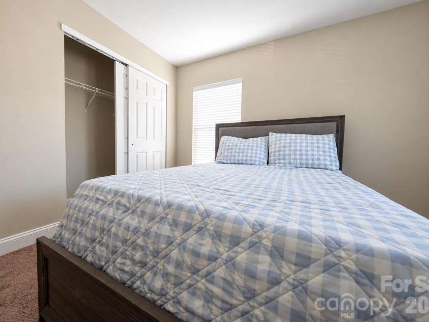 4328 Stone Mountain Drive, Gastonia, NC 28054.  MLS# CAR4437615, YatesRealty ID 58635. 