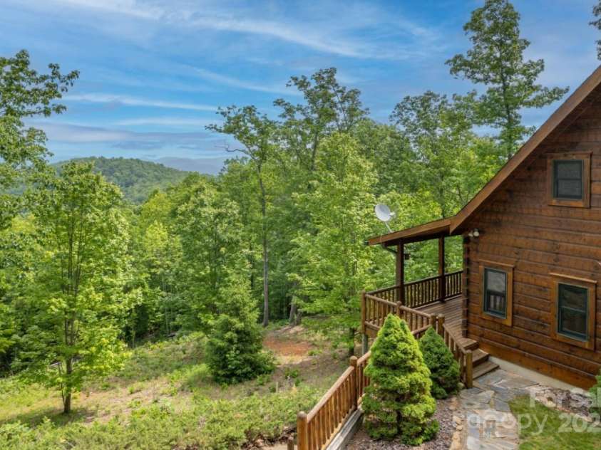186 Black Ridge Drive, Bostic, NC 28018.  MLS# CAR4289461, YatesRealty ID 5864. 