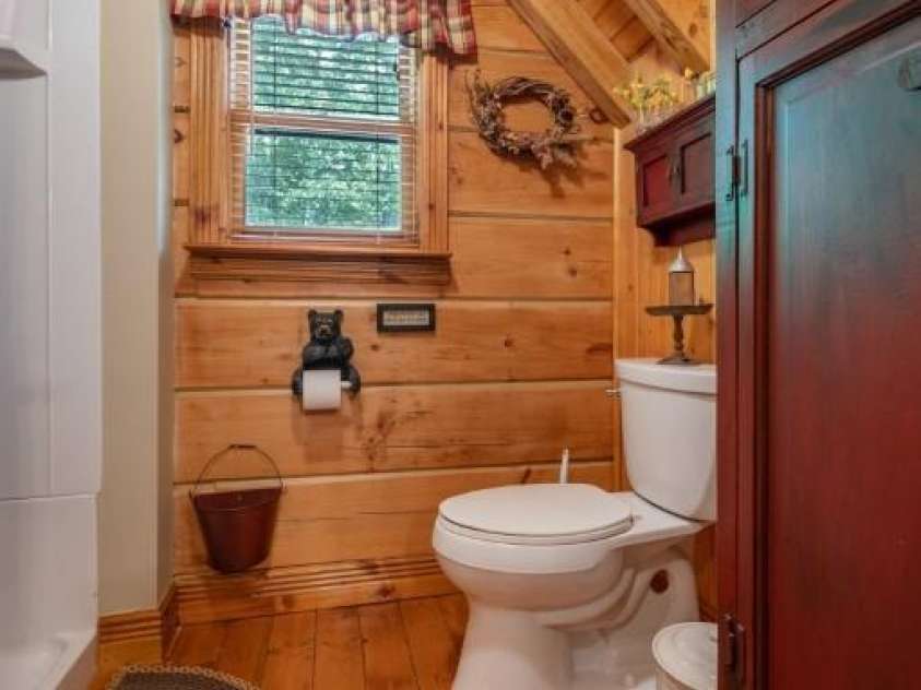 186 Black Ridge Drive, Bostic, NC 28018.  MLS# CAR4289461, YatesRealty ID 5864. 