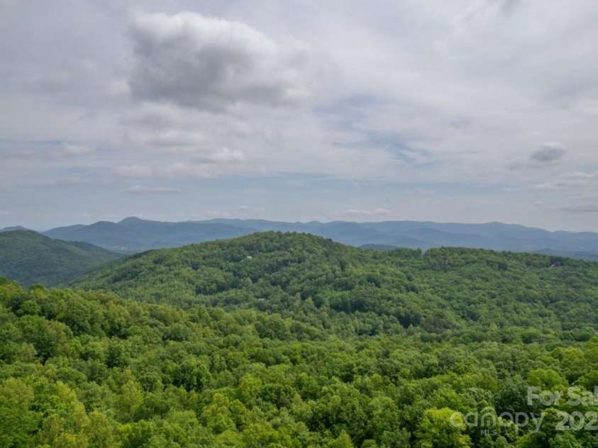 186 Black Ridge Drive, Bostic, NC 28018.  MLS# CAR4289461, YatesRealty ID 5864. 