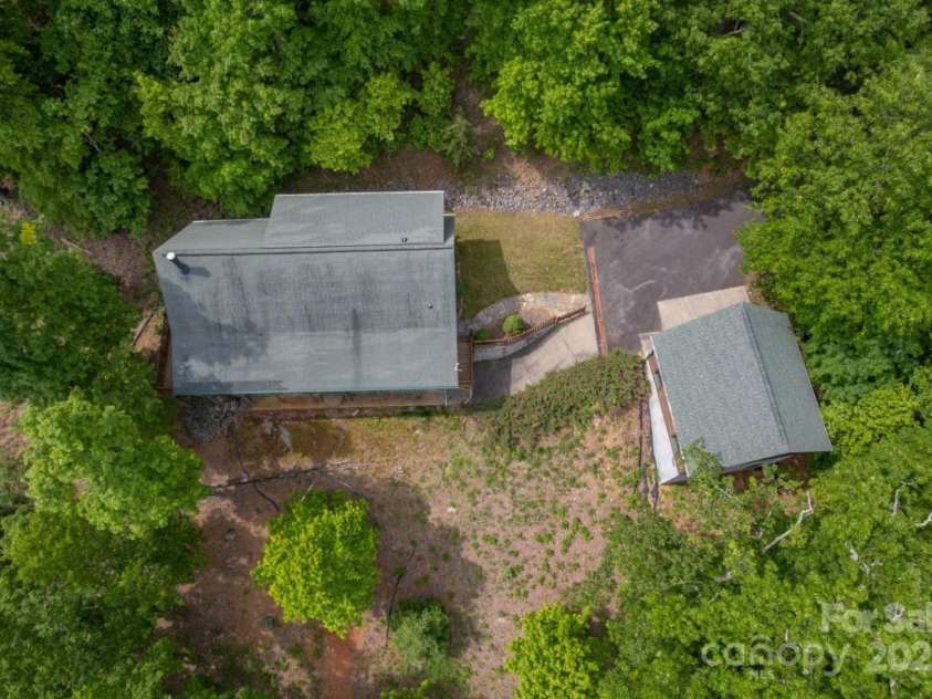 186 Black Ridge Drive, Bostic, NC 28018.  MLS# CAR4289461, YatesRealty ID 5864. 