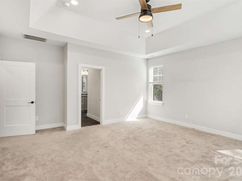 110 Grove Hill Trail, Mooresville, NC 28117.  MLS# CAR4435385, YatesRealty ID 58640. 