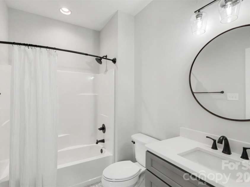 110 Grove Hill Trail, Mooresville, NC 28117.  MLS# CAR4435385, YatesRealty ID 58640. 