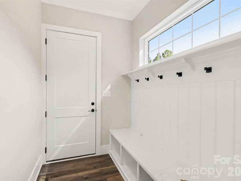 110 Grove Hill Trail, Mooresville, NC 28117.  MLS# CAR4435385, YatesRealty ID 58640. 