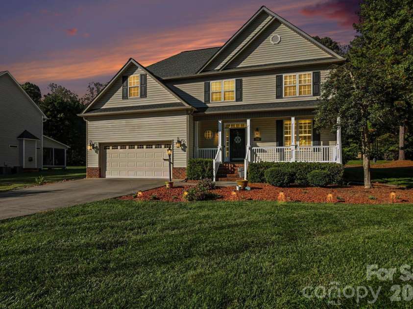 298 Covington Drive, Advance, NC 27006.  MLS# CAR4437758, YatesRealty ID 58642. 