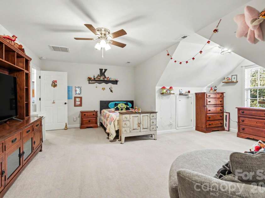 298 Covington Drive, Advance, NC 27006.  MLS# CAR4437758, YatesRealty ID 58642. 