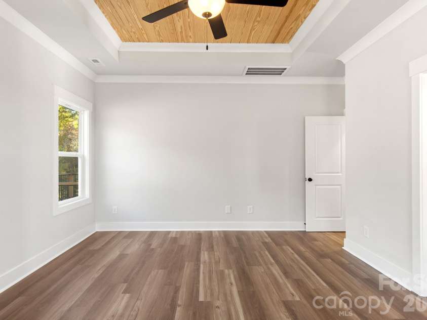 4665 Riverside Road, Lancaster, SC 29720.  MLS# CAR4437789, YatesRealty ID 58648. 