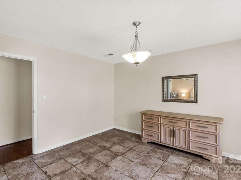 2538 Old Camden Highway, Lancaster, SC 29720.  MLS# CAR4309045, YatesRealty ID 5865. 2nd Bedroom 