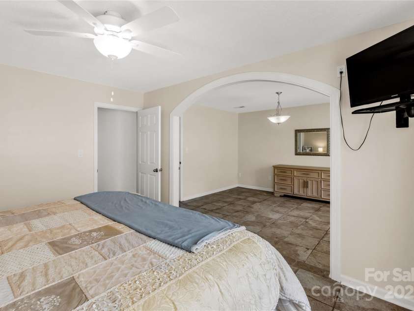 2538 Old Camden Highway, Lancaster, SC 29720.  MLS# CAR4309045, YatesRealty ID 5865. 2nd Bedroom 