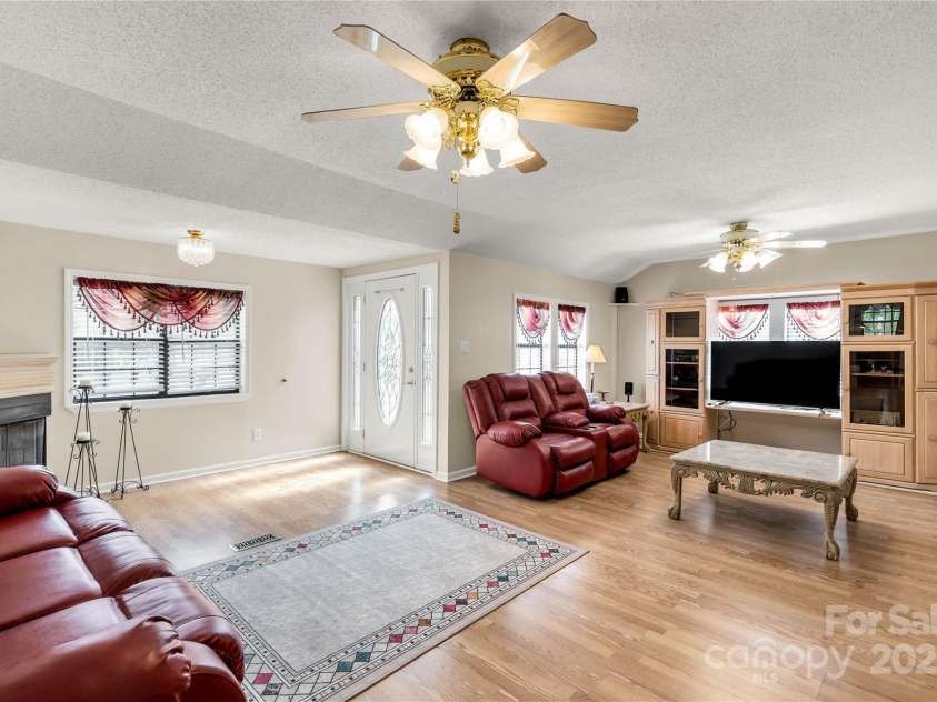 2538 Old Camden Highway, Lancaster, SC 29720.  MLS# CAR4309045, YatesRealty ID 5865. 