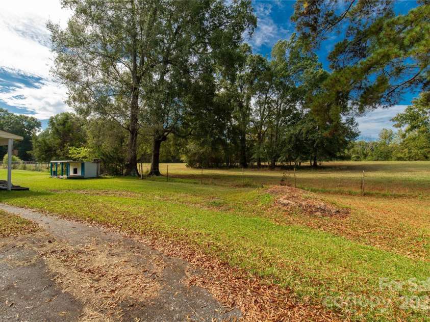 2538 Old Camden Highway, Lancaster, SC 29720.  MLS# CAR4309045, YatesRealty ID 5865. 